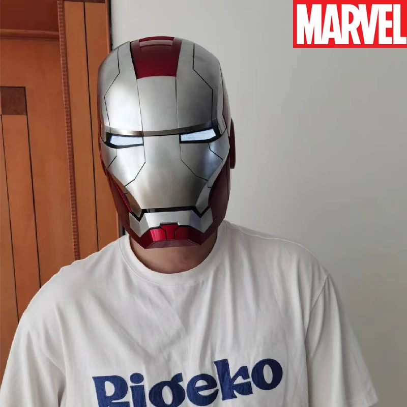 Новинка 2022, автомобильный шлем Marvel Железный человек 1:1 MK5, глаза с голосовым управлением и светодиодной моделью, игрушки для взрослых, Электрический носимый подарок на Рождество
Новинка 2022, автомобильный шлем Marvel Железный человек 1:1 MK5, глаза с голосовым управлением и светодиодной моделью, игрушки для взрослых, Электрический носимый подарок на Рождество