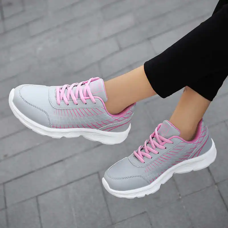 Running Shoes Women Chunky Soles Sports For Women Joging Sneakers Woman Luxury Sneakers Lady Ladies Sport Shoes Sneakers Tennis
Running Shoes Women Chunky Soles Sports For Women Joging Sneakers Woman Luxury Sneakers Lady Ladies Sport Shoes Sneakers Tennis