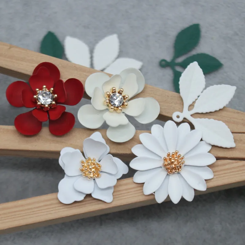 Bridal Headdress Material Mori Style Hair Band Fork Bridesmaid Wrist Flower Corsage Painting
Bridal Headdress Material Mori Style Hair Band Fork Bridesmaid Wrist Flower Corsage Painting