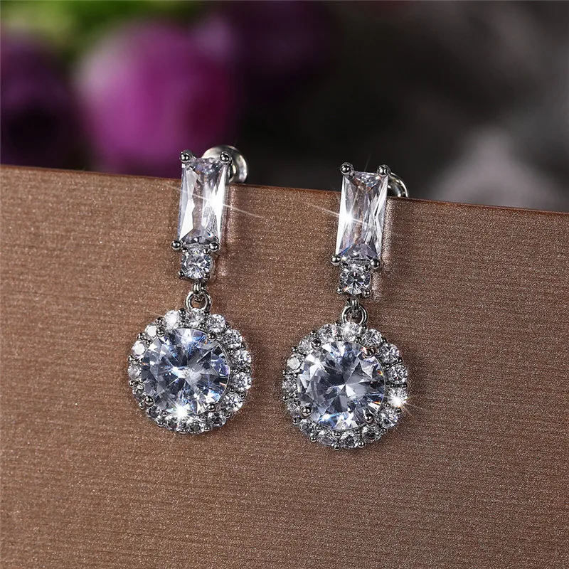 Huitan High-quality Silver Color Women Drop Earrings for Wedding Engagement Party Female Statement Jewelry Shipping Earring
Huitan High-quality Silver Color Women Drop Earrings for Wedding Engagement Party Female Statement Jewelry Shipping Earring
