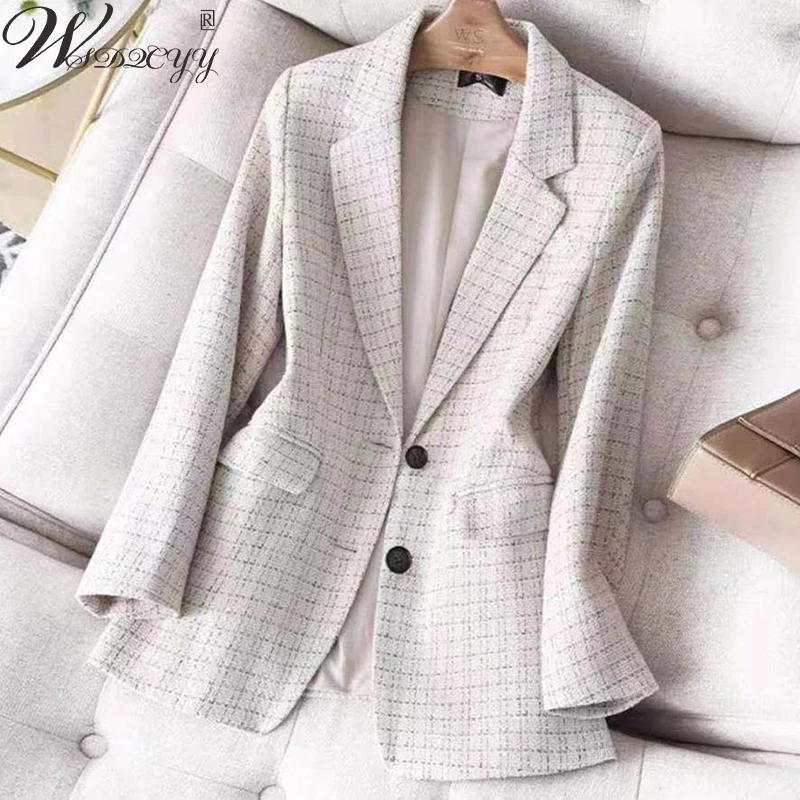 Women Plaid Blazer Jacket Korean Fashion Long Sleeve Outwear Office Lady Plus Size Blazer Single Breasted Vintage Tweed Coat
Women Plaid Blazer Jacket Korean Fashion Long Sleeve Outwear Office Lady Plus Size Blazer Single Breasted Vintage Tweed Coat