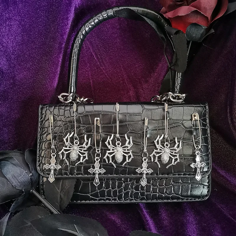 Halloween Gothic Shoulder Bag Women Metal Punk Rock Small Handbag Woman Spider Cross Bags Purses Pouch
Halloween Gothic Shoulder Bag Women Metal Punk Rock Small Handbag Woman Spider Cross Bags Purses Pouch