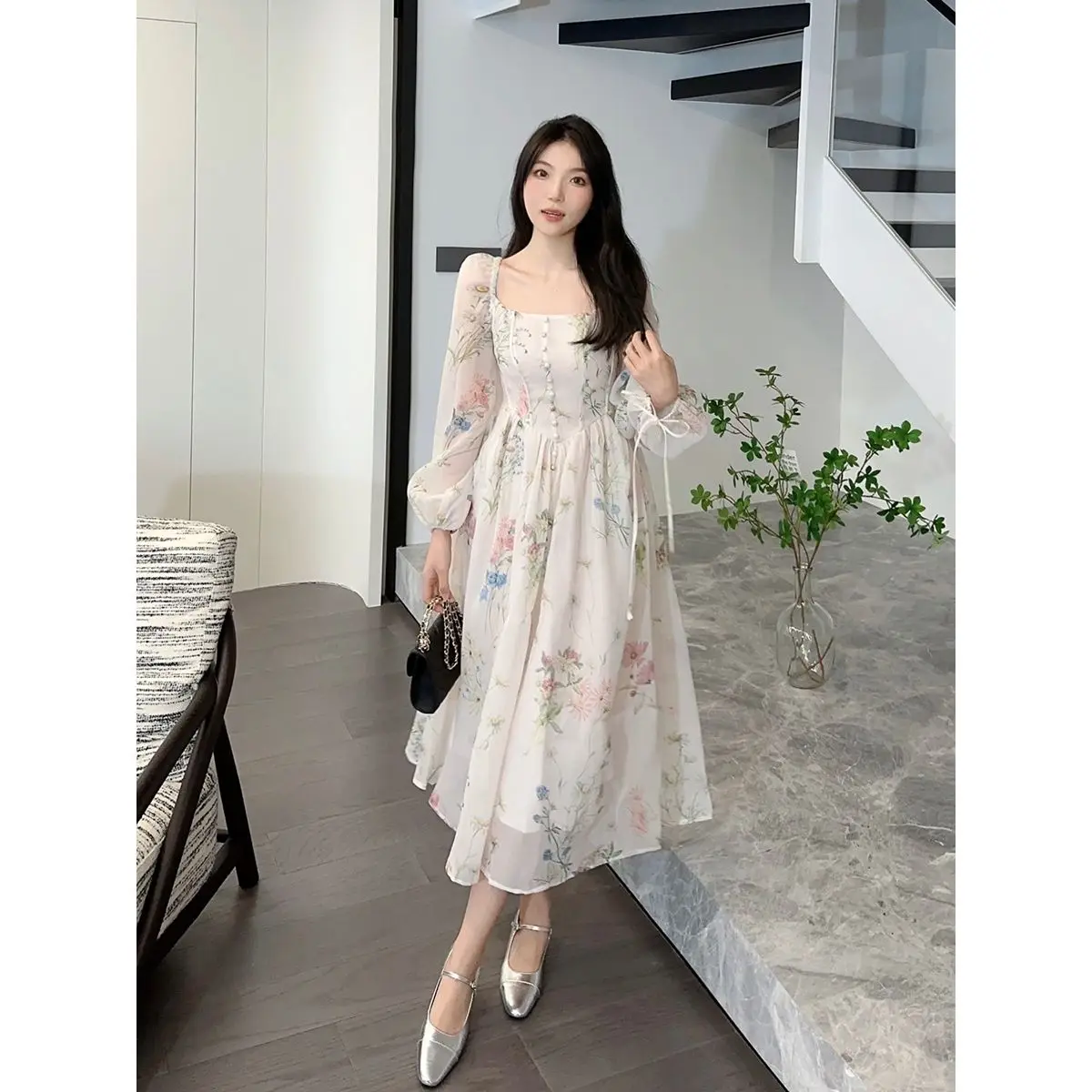 French Dress Women's Spring/Summer New Square Neck Slim Print First Love Fairy Dress Tea Break Long Dress
French Dress Women's Spring/Summer New Square Neck Slim Print First Love Fairy Dress Tea Break Long Dress