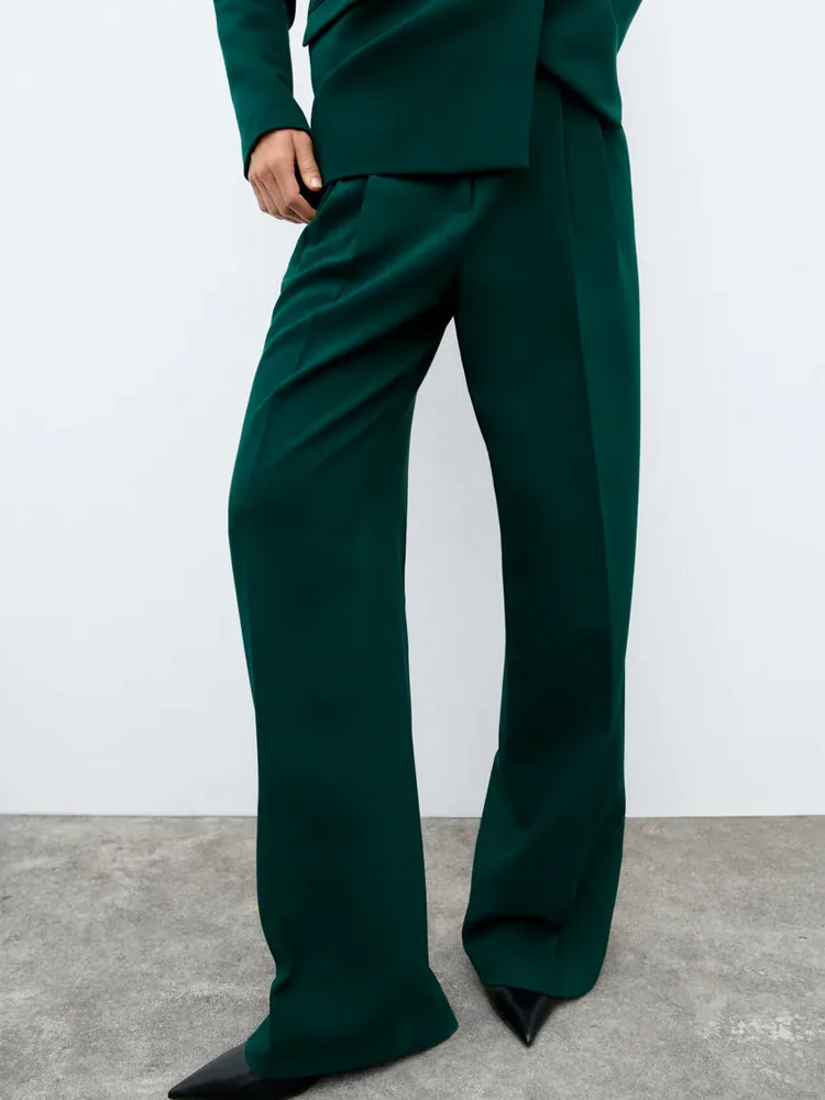 KUMSVAG 2022 Spring Women Causal Solid Straight Pants Button Zipper Full Length Pant Female Fashion Street OL Trousers Clothes
KUMSVAG 2022 Spring Women Causal Solid Straight Pants Button Zipper Full Length Pant Female Fashion Street OL Trousers Clothes
