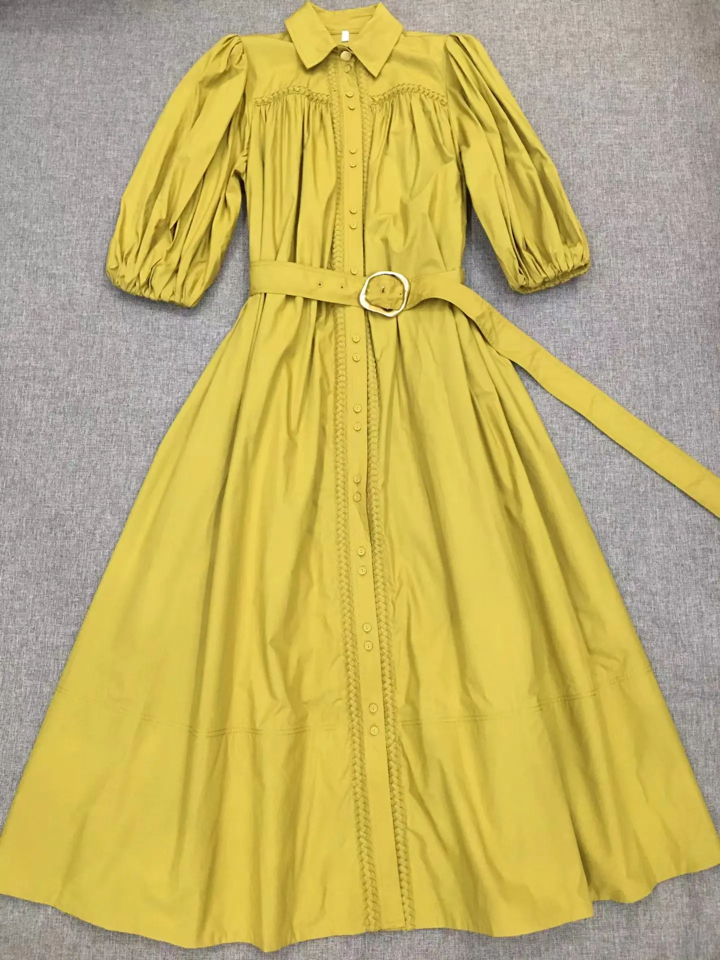 Women 2022 Autumn New Puff Sleeve Holiday Wear Heavy Woven Cotton Midi Dress with Belt
Women 2022 Autumn New Puff Sleeve Holiday Wear Heavy Woven Cotton Midi Dress with Belt