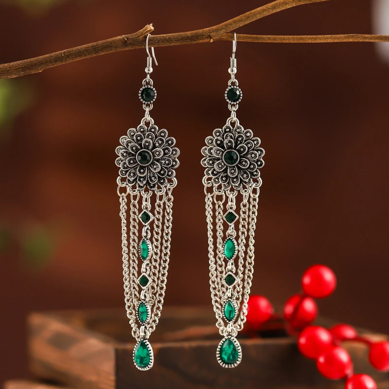 Vintage Chain Long Crystal Rhinestone Drop Tassel Dangle Earrings For Women Ethnic Flower Wedding Geometric Earrings Jewelry
Vintage Chain Long Crystal Rhinestone Drop Tassel Dangle Earrings For Women Ethnic Flower Wedding Geometric Earrings Jewelry