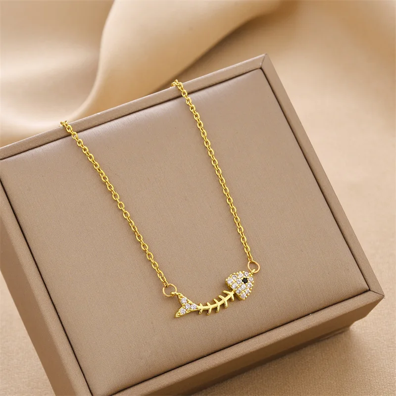 2022 New Fishbone Pendant Necklace for Women Simple Female Kpop Stainless Steel Vintage Choker Chain Necklaces Fashion Jewelry
2022 New Fishbone Pendant Necklace for Women Simple Female Kpop Stainless Steel Vintage Choker Chain Necklaces Fashion Jewelry