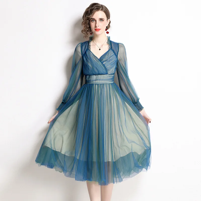 Sexy Dress For Women 2022 Vintage Peacock Blue Mesh V-Neck High-Quality Party Fashion puff sleeve Trend Midi Dresses
Sexy Dress For Women 2022 Vintage Peacock Blue Mesh V-Neck High-Quality Party Fashion puff sleeve Trend Midi Dresses