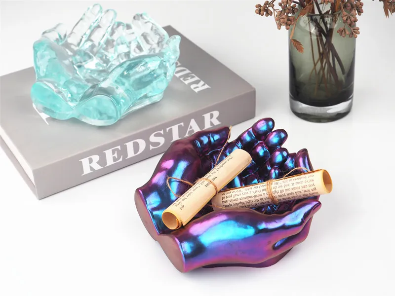 2022 Double Hands Candlestick Plaster Silicone Mould for Diy Handmade Two-Hands Shape Resin Concrete Candle Mold Home Art Decor
2022 Double Hands Candlestick Plaster Silicone Mould for Diy Handmade Two-Hands Shape Resin Concrete Candle Mold Home Art Decor