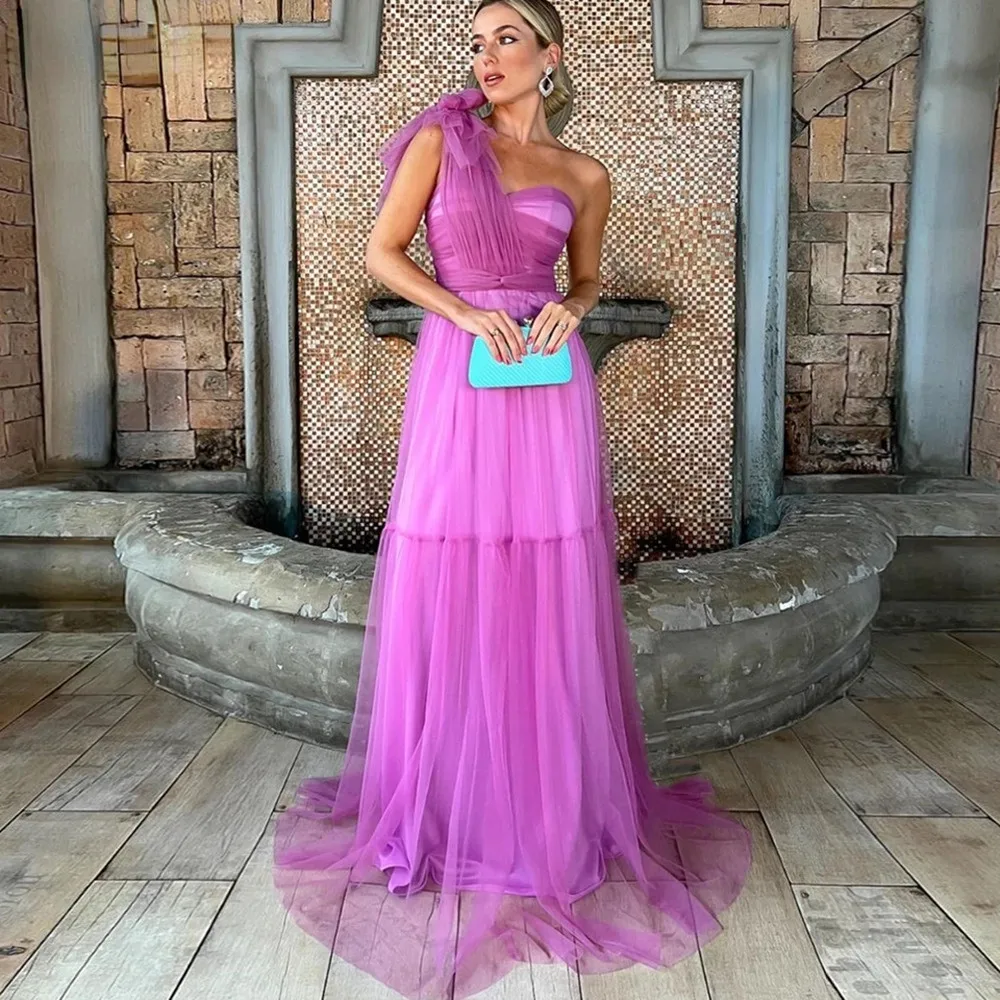 Fuchsia One Shoulder Tulle Prom Dress Pleats Tiered Long Evening Dresses Sashes Formal Prom Party Gowns Wedding Gown
Fuchsia One Shoulder Tulle Prom Dress Pleats Tiered Long Evening Dresses Sashes Formal Prom Party Gowns Wedding Gown