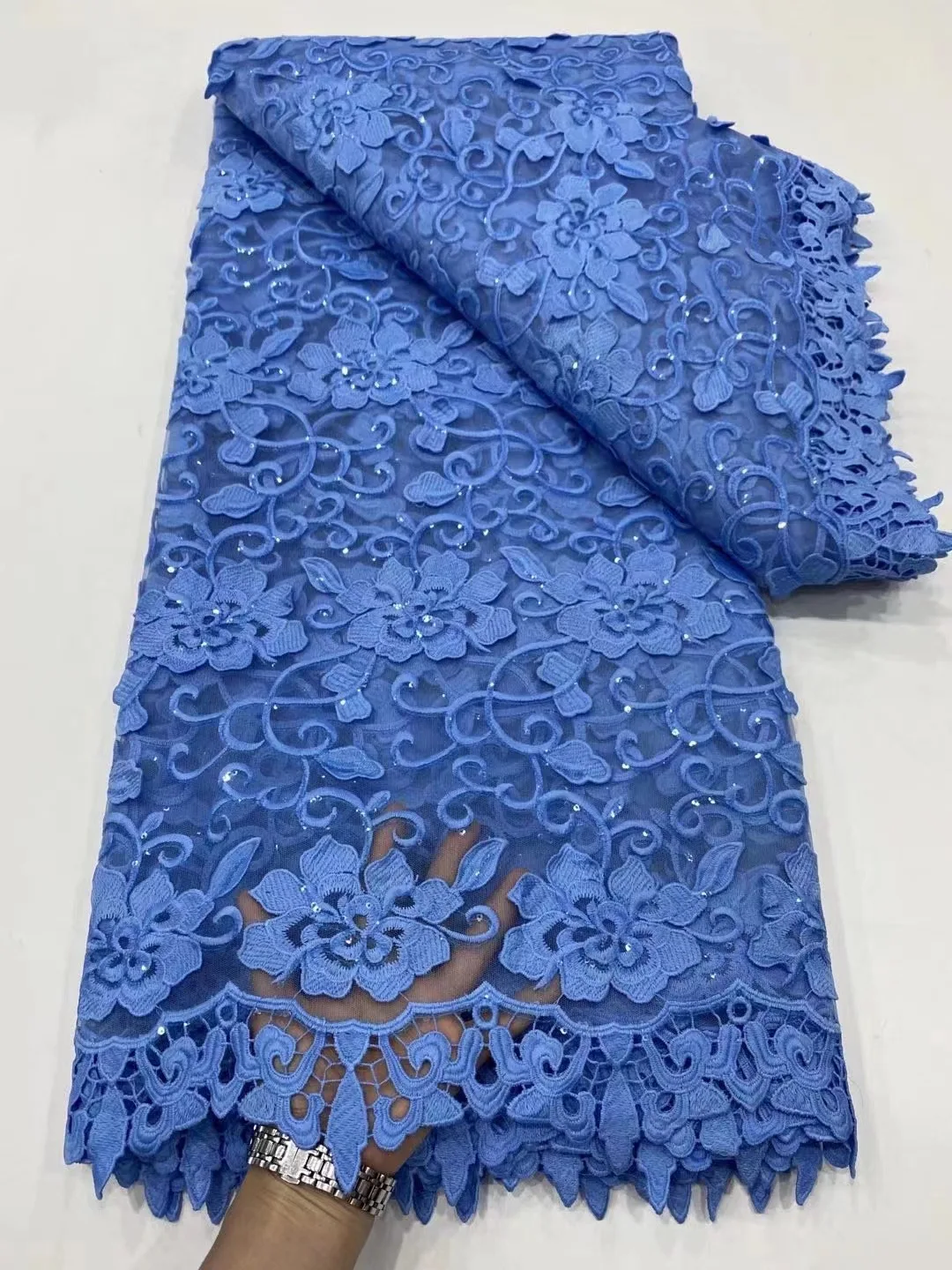 High Quality African French Floating Embroidery 3D Jacquard Stereoscopic Swiss Net Tulle Mesh Lace Fabric For Dress 5Y/Lot
High Quality African French Floating Embroidery 3D Jacquard Stereoscopic Swiss Net Tulle Mesh Lace Fabric For Dress 5Y/Lot