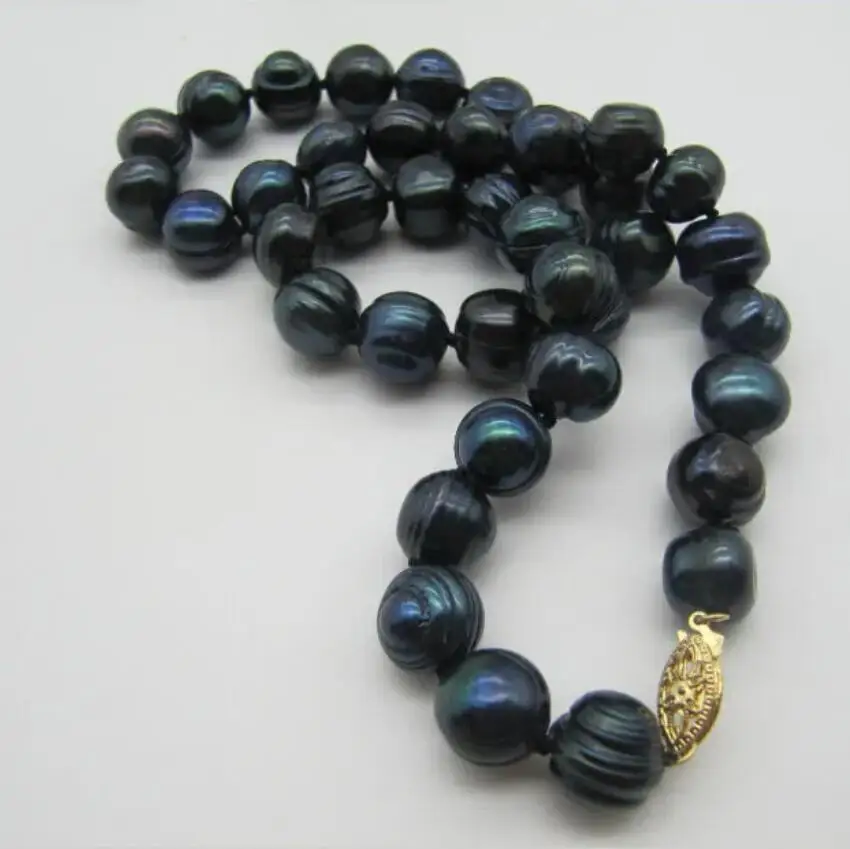 

Очаровательное ожерелье из таитянского черного барочного жемчуга 18 дюймов; 10-11 мм