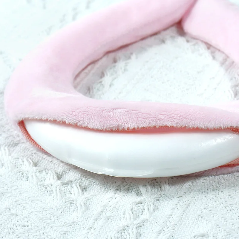 Cross-border Christmas Gift Hot Bag Winter Warm Hot Collar Steel Sheet Hot Collar Halterneck Hand Warmer New Product
Cross-border Christmas Gift Hot Bag Winter Warm Hot Collar Steel Sheet Hot Collar Halterneck Hand Warmer New Product