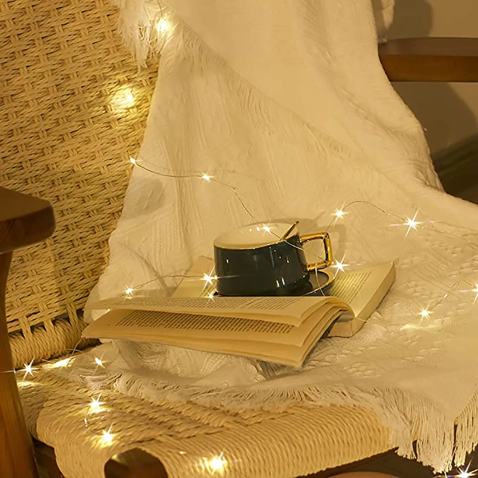 Usb Copper Wire Lamp Gift Box Filler Solar Light String Led Small Lantern Button Battery Copper Wire Light String Decoration
Usb Copper Wire Lamp Gift Box Filler Solar Light String Led Small Lantern Button Battery Copper Wire Light String Decoration