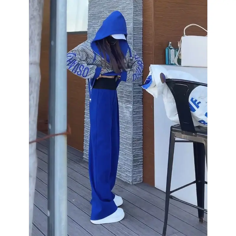 Klein Blue Sweatshirt Suit Women Spring And Autumn Zipper Hooded Sweatshirt Splicing High Waist Wide Leg Dragging Pants
Klein Blue Sweatshirt Suit Women Spring And Autumn Zipper Hooded Sweatshirt Splicing High Waist Wide Leg Dragging Pants