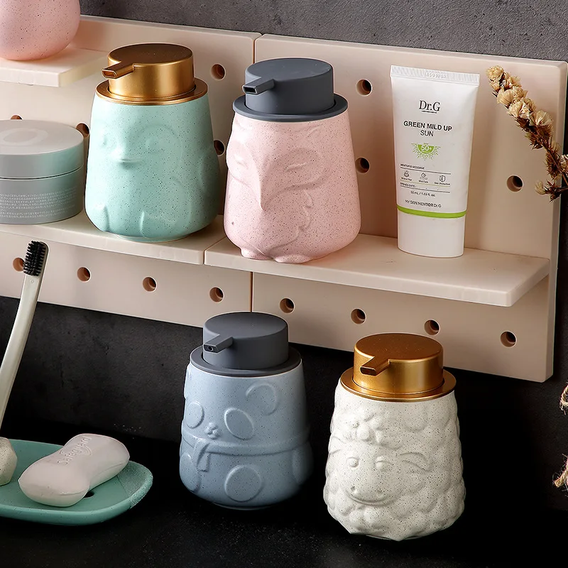 Bathroom ceramic Liquid Hand Sanitizer Bottle Animal Cute Solid Color Soap Dispenser Hotel kitchen Simple Liquid Sub-bottling
Bathroom ceramic Liquid Hand Sanitizer Bottle Animal Cute Solid Color Soap Dispenser Hotel kitchen Simple Liquid Sub-bottling