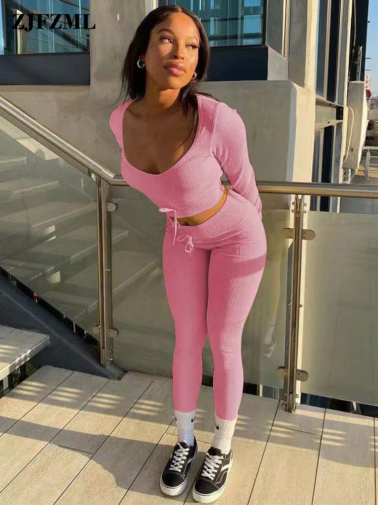 Activewear Sporty Two Piece Lounge Sets Women's Tracksuits Boat Neckline Long Sleeve Crop Top and Simple Bodycon Sweatpant GYM 
Activewear Sporty Two Piece Lounge Sets Women's Tracksuits Boat Neckline Long Sleeve Crop Top and Simple Bodycon Sweatpant GYM