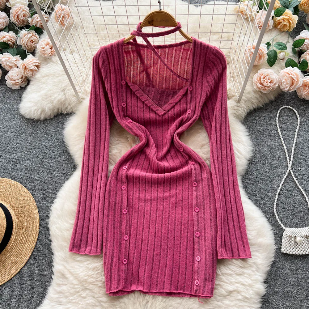Autumn New Design Sense Buttons Slim Pure Desire Wind Chic Long-sleeved Package Hip Sexy Square Collar Dress
Autumn New Design Sense Buttons Slim Pure Desire Wind Chic Long-sleeved Package Hip Sexy Square Collar Dress