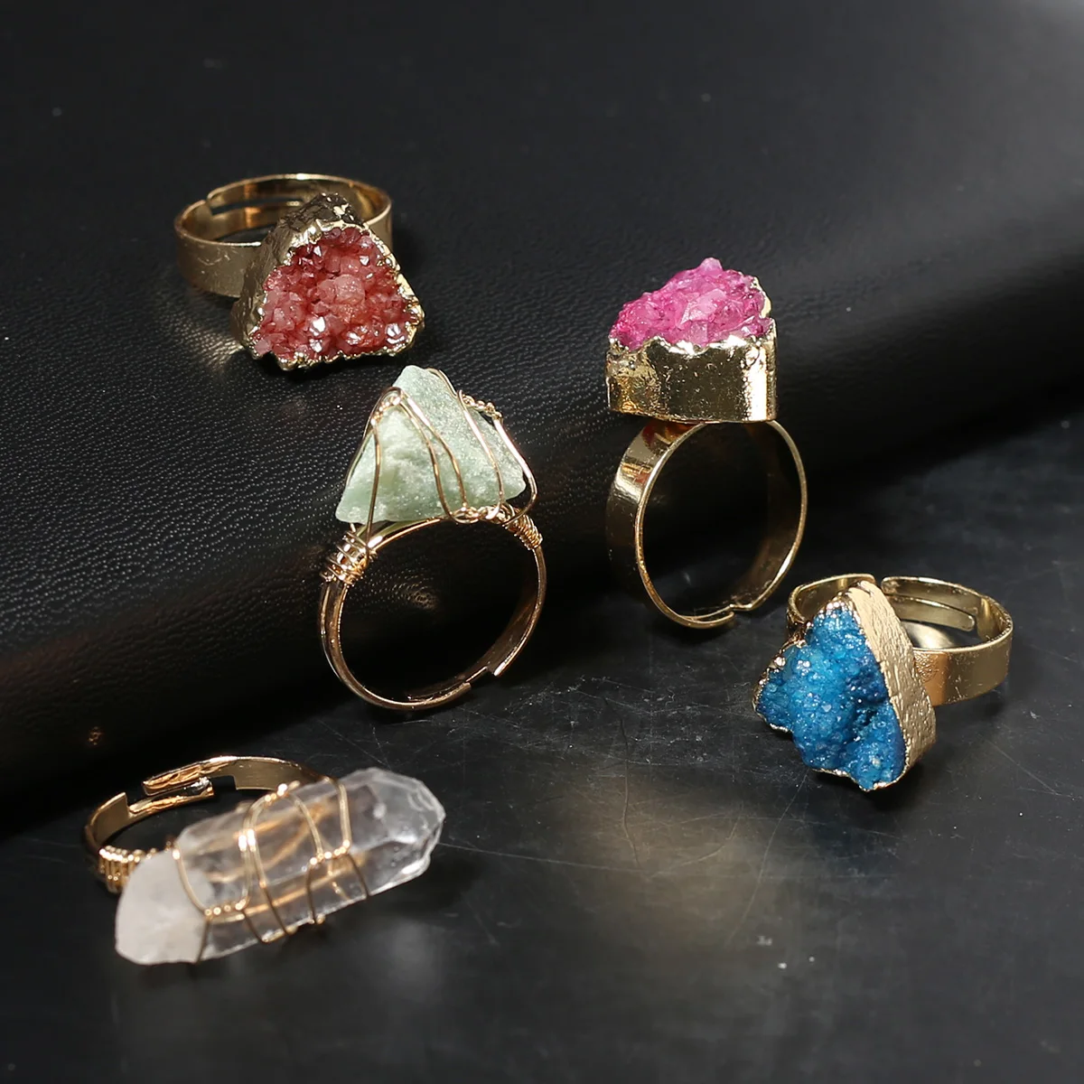 1Pcs Irregular Open Crystal Cluster Golden Ring Fashionable Metal Ring Charm Wedding Banquet Party Ring For Woman Girls Gift
1Pcs Irregular Open Crystal Cluster Golden Ring Fashionable Metal Ring Charm Wedding Banquet Party Ring For Woman Girls Gift