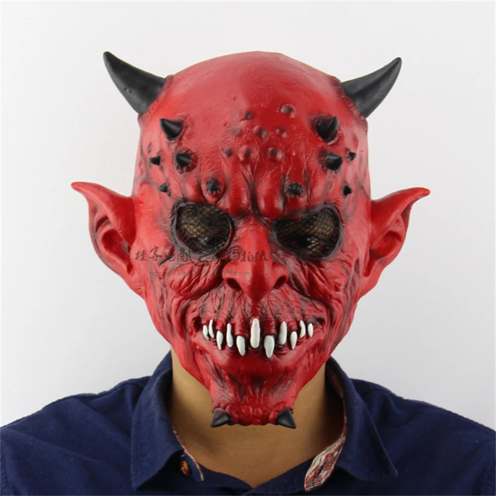 

Hell's Yaksha Oxhorn Exotic Halloween Ball Ghost House Bar Terror Ghost Pullover Latex Mask cosplay Prop