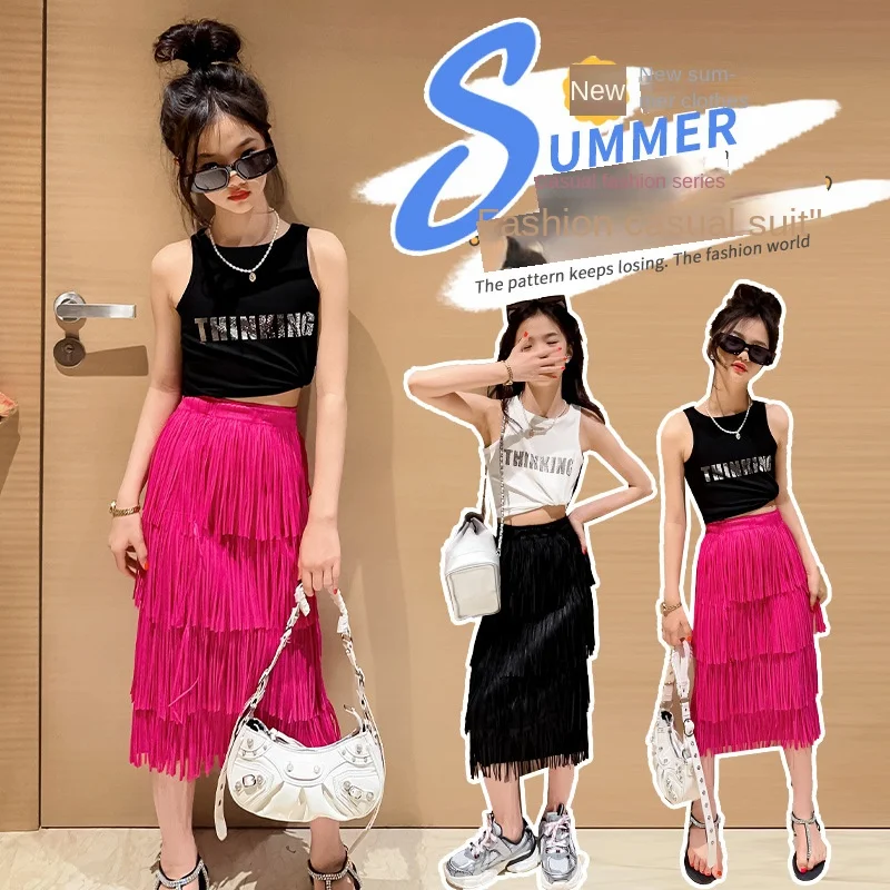 Girls' Skirt Summer 2023 New Fashionable Little Girls' Half length t-shirt Fringe with Children's Cake Skirt 2 pieces
Girls' Skirt Summer 2023 New Fashionable Little Girls' Half length t-shirt Fringe with Children's Cake Skirt 2 pieces