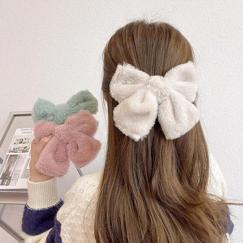 14 CM Wide Elegant Sweet Cool Black White Pink Solid Big Bow Hairpin For Woman Girl Plush Furry Hair Clips Fashion Accessories
14 CM Wide Elegant Sweet Cool Black White Pink Solid Big Bow Hairpin For Woman Girl Plush Furry Hair Clips Fashion Accessories