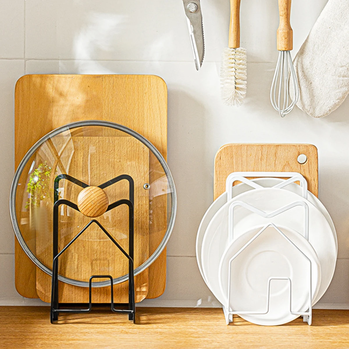 New Cutting Board Holder Iron Cutting Board Organizer Large Capacity Cutting Board Rack with 5 Slots Space Saving Pots Lids
New Cutting Board Holder Iron Cutting Board Organizer Large Capacity Cutting Board Rack with 5 Slots Space Saving Pots Lids