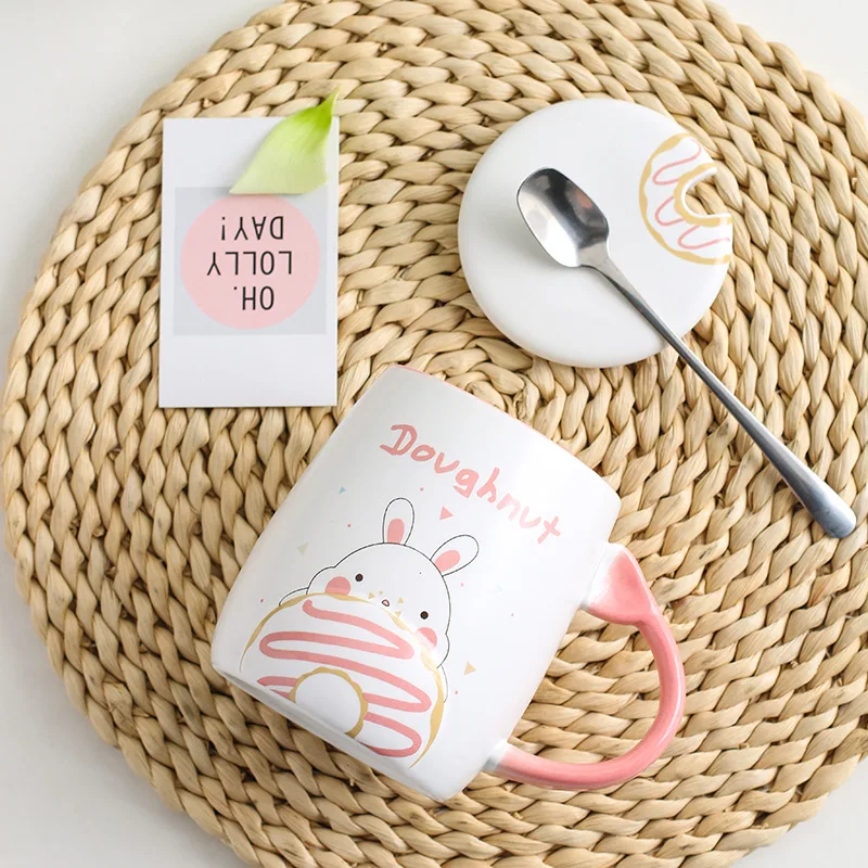 Animals Pattern Mugs Rabbit Animation Ceramic Cup with Lid and Spoon StarBuck Style Coffee Cups Lovely Girl Pink Series Milk Cup
Animals Pattern Mugs Rabbit Animation Ceramic Cup with Lid and Spoon StarBuck Style Coffee Cups Lovely Girl Pink Series Milk Cup