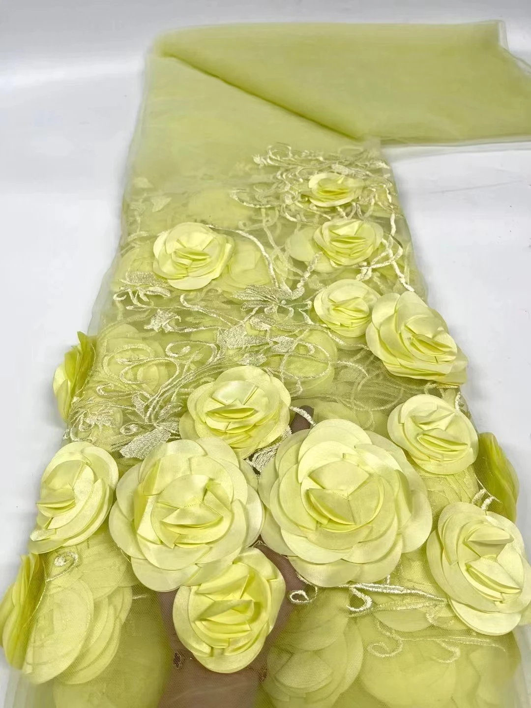 3D Flowers Tulle Nigerian Lace Fabric for Bridal Dress, Embroidery Applique, High Quality, 2022, JY093
3D Flowers Tulle Nigerian Lace Fabric for Bridal Dress, Embroidery Applique, High Quality, 2022, JY093