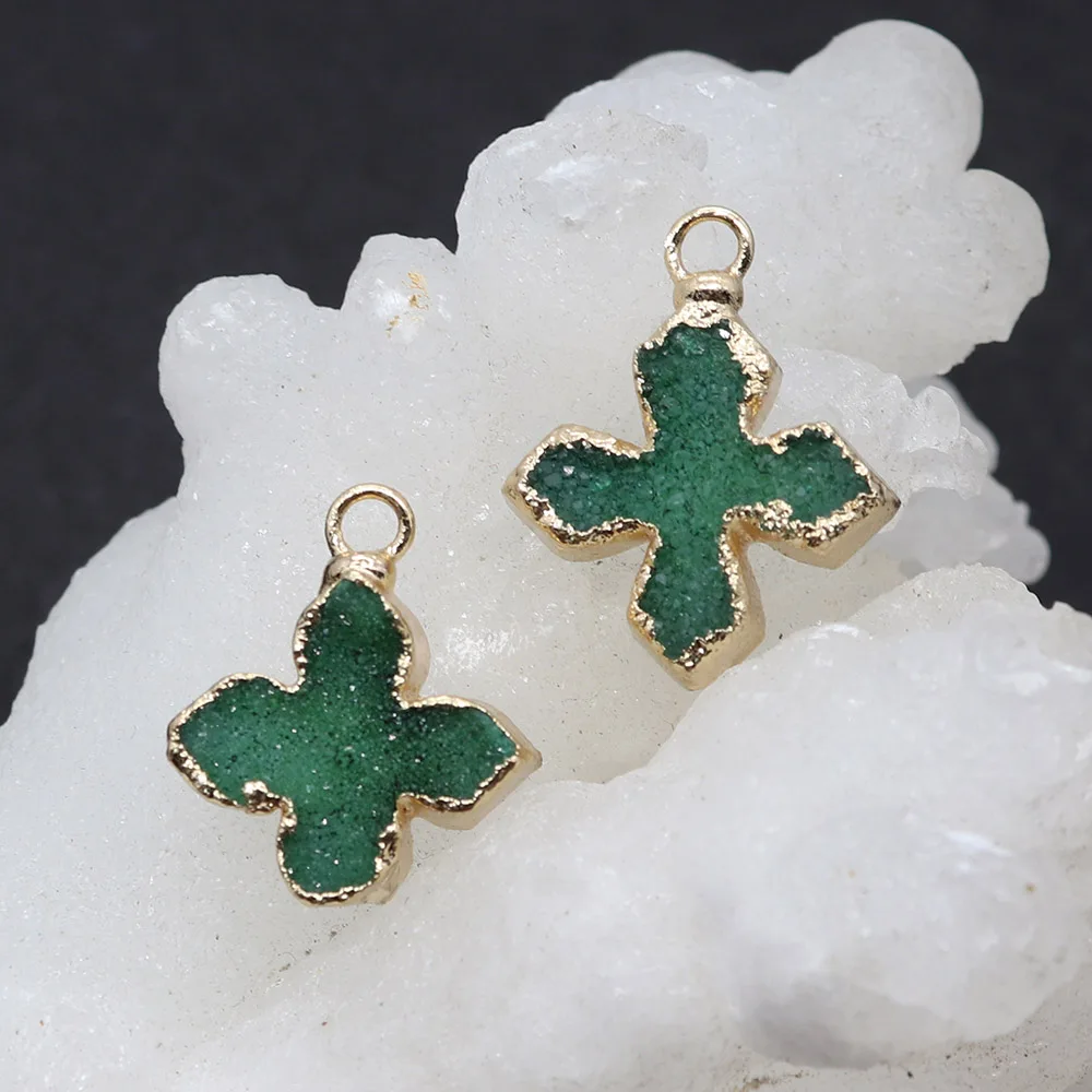 Natural Stone Leaf Shape Green Crystal 17x20mm Small Pendant Metal Edge Reiki Ladies Jewelry DIY Bracelet Necklace Accessories
Natural Stone Leaf Shape Green Crystal 17x20mm Small Pendant Metal Edge Reiki Ladies Jewelry DIY Bracelet Necklace Accessories