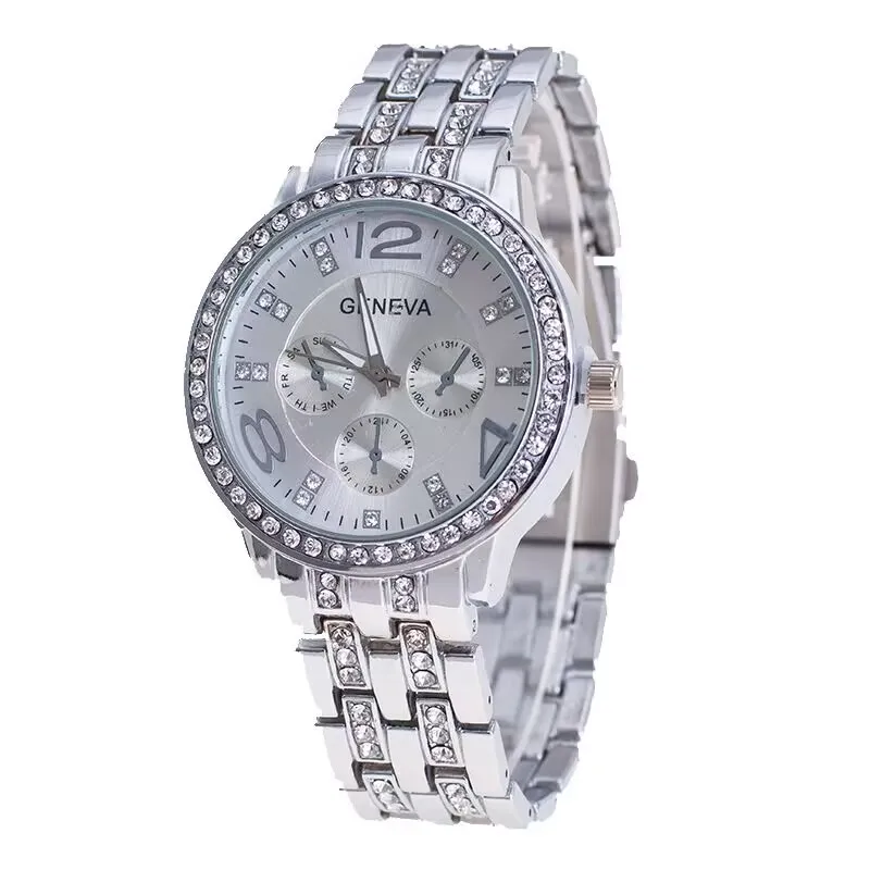 Classic Three-eye Calendar Gold Diamond Luxury Brand Quartz Men's Watch Leisure Fashion Stainless Business Men's Wristwatches
Classic Three-eye Calendar Gold Diamond Luxury Brand Quartz Men's Watch Leisure Fashion Stainless Business Men's Wristwatches