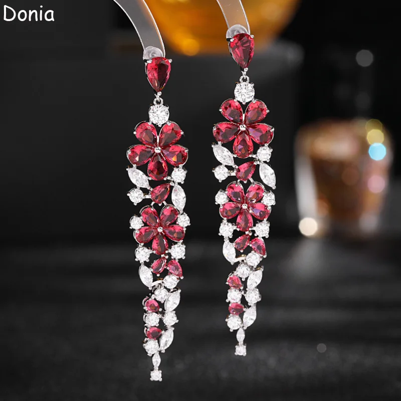 Donia Jewelry European and American palace water drop flower copper micro-inlaid AAA zircon dress silver needle luxury earrings
Donia Jewelry European and American palace water drop flower copper micro-inlaid AAA zircon dress silver needle luxury earrings