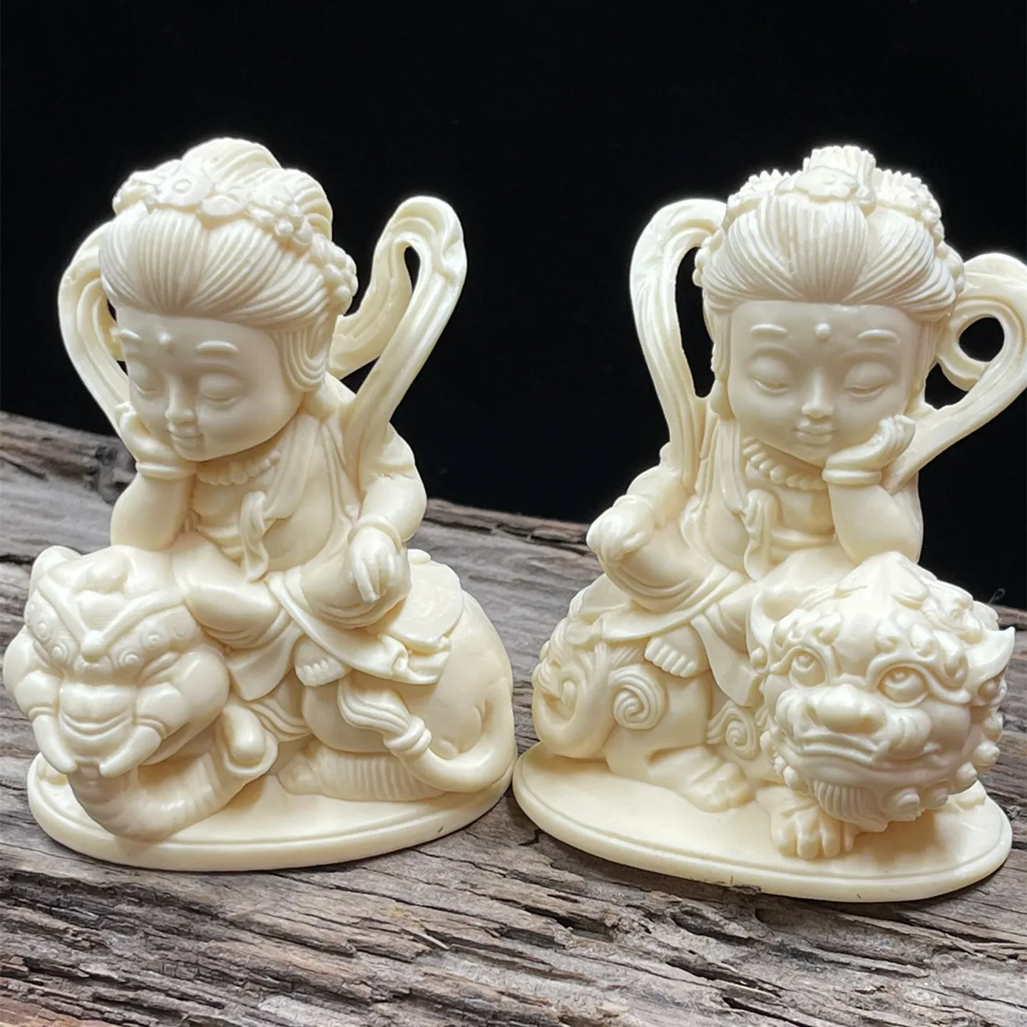Manshu Puxian Bodhisattva украшение цвета слоновой кости резные гайки Q версия Manshu Bodhisattva украшение для автомобиля Подарочная коробка Упаковка
Manshu Puxian Bodhisattva украшение цвета слоновой кости резные гайки Q версия Manshu Bodhisattva украшение для автомобиля Подарочная коробка Упаковка