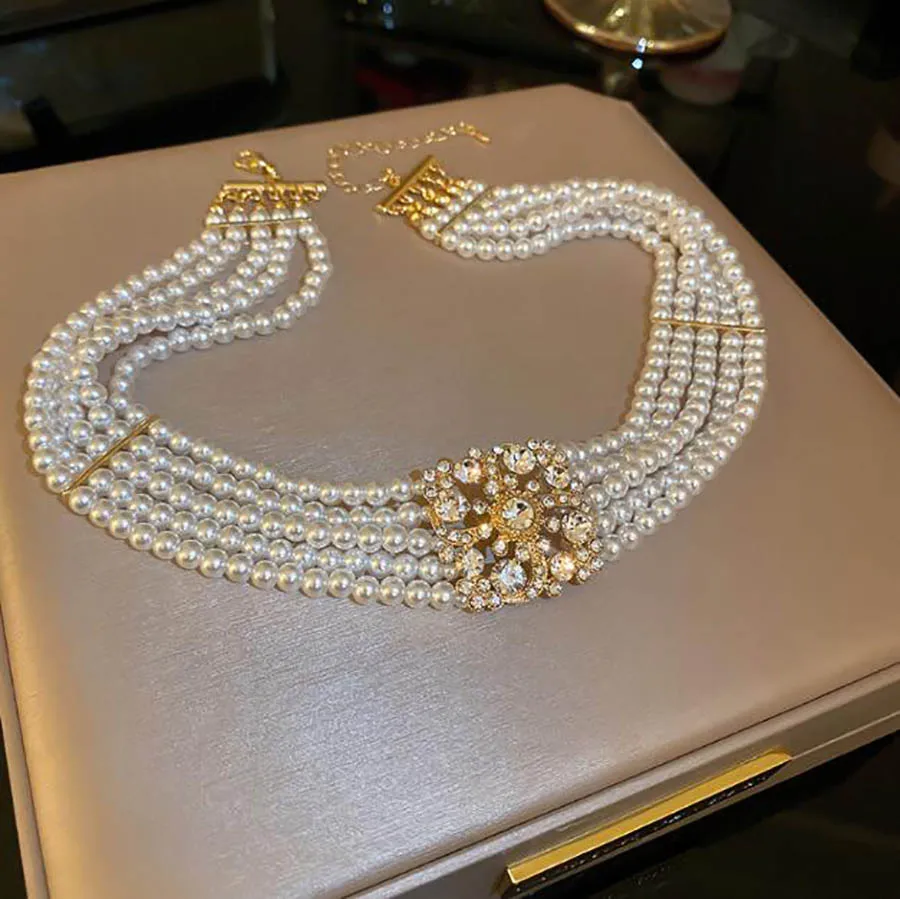 Diamond flower pearl multi-layer necklace European fashion exaggerated party queen luxurious sparkling square gem neck accessory
Diamond flower pearl multi-layer necklace European fashion exaggerated party queen luxurious sparkling square gem neck accessory