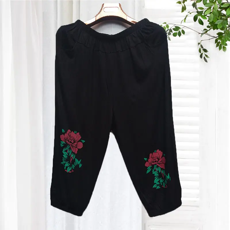 2022 Summer Middle Aged Women Modal Pants New Printed Cropped Pants Female Large Size Casual Loose Calf Length Trousers P64
2022 Summer Middle Aged Women Modal Pants New Printed Cropped Pants Female Large Size Casual Loose Calf Length Trousers P64