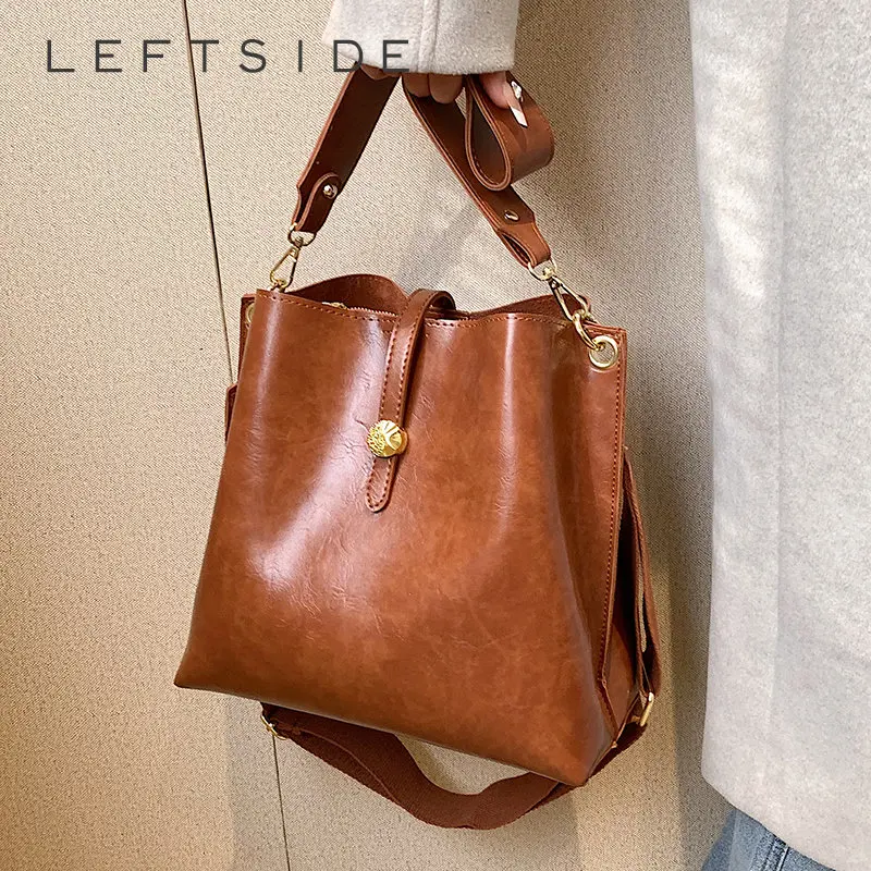 LEFTSIDE Shoulder Side Bags for Women 2023 New In Trend Designer Vintage Solid Small Crossbody Bucket Handbags
LEFTSIDE Shoulder Side Bags for Women 2023 New In Trend Designer Vintage Solid Small Crossbody Bucket Handbags