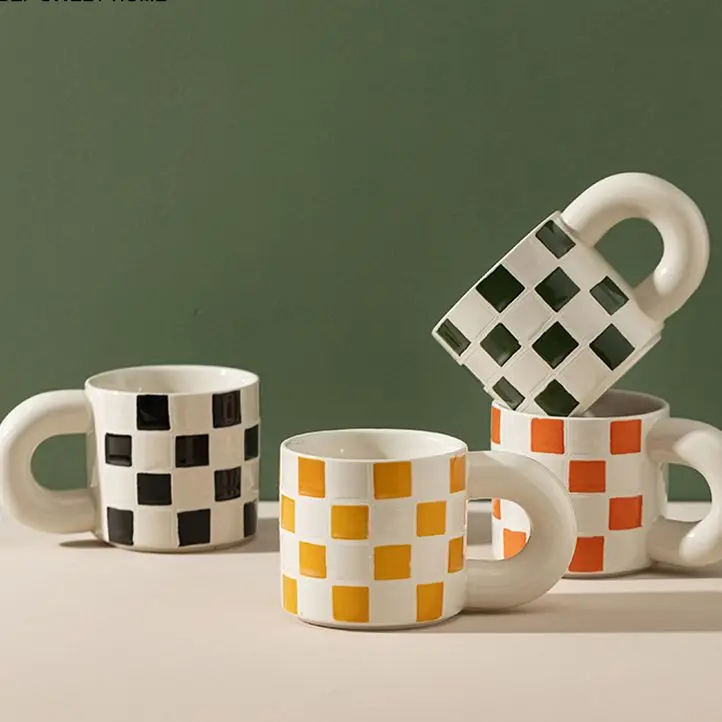 Керамическая кружка WANXIN 300 мл, бытовая чашка для воды, чашка для завтрака и молока, термостойкая кофейная кружка с ручной росписью в европейс... 
Керамическая кружка WANXIN 300 мл, бытовая чашка для воды, чашка для завтрака и молока, термостойкая кофейная кружка с ручной росписью в европейс...