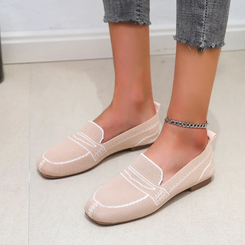 Hot Sale Plus Size Women's Shoes 2022 Spring New Women's Flying Woven Mesh Lightweight Flat Women's Casual Shoes
Hot Sale Plus Size Women's Shoes 2022 Spring New Women's Flying Woven Mesh Lightweight Flat Women's Casual Shoes