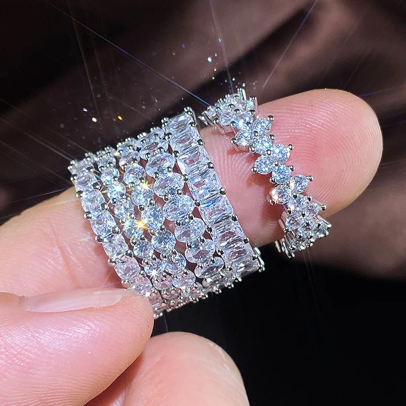 Fashion Luxury Simple Women Rings Micro Paved Big Round/Square/Oval CZ Promise Ring Wedding Jewelry Wife’s Love Gift
Fashion Luxury Simple Women Rings Micro Paved Big Round/Square/Oval CZ Promise Ring Wedding Jewelry Wife’s Love Gift