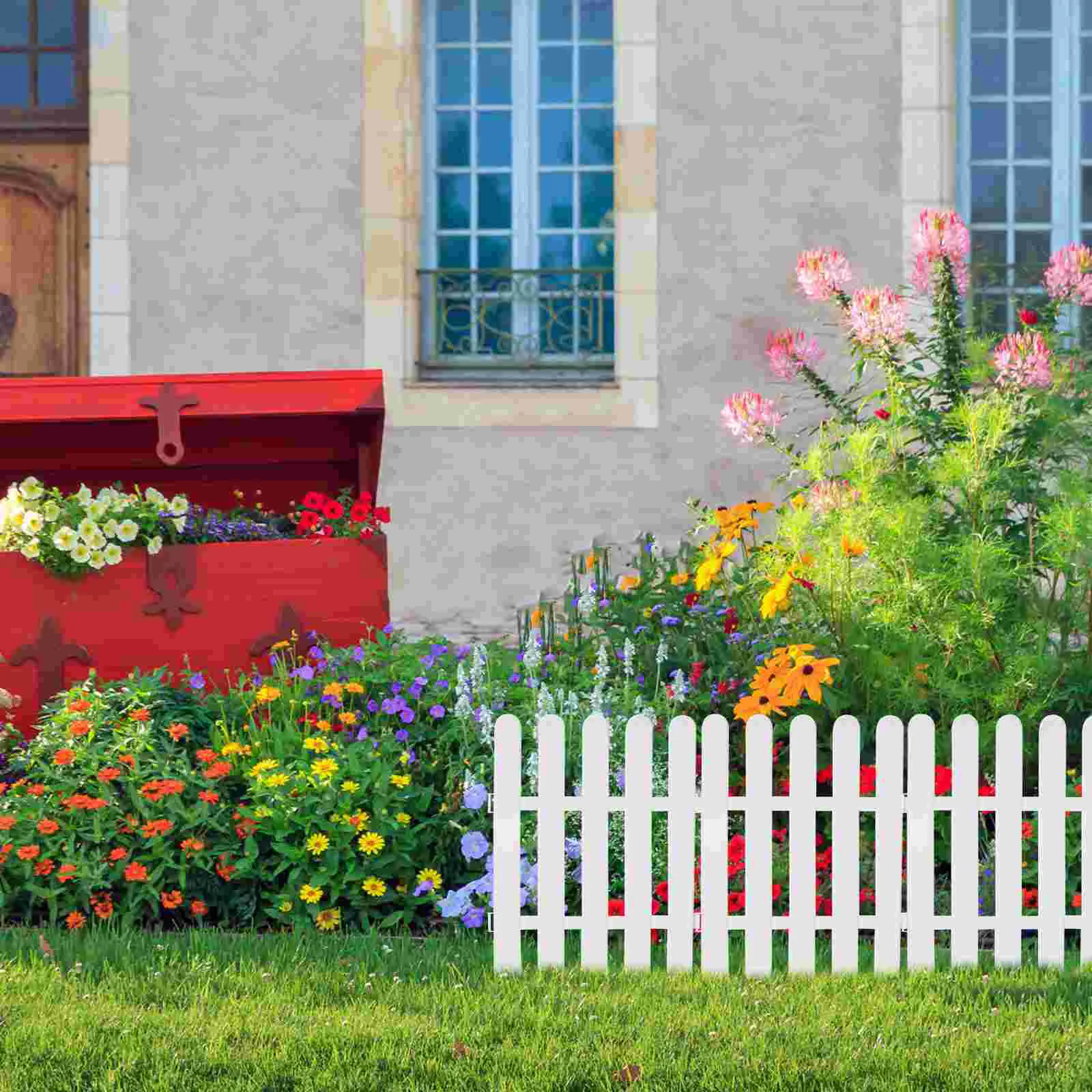 Small Lawn Courtyard Fence Path White Landscape Display Shop Christmas Tree Wire
Small Lawn Courtyard Fence Path White Landscape Display Shop Christmas Tree Wire