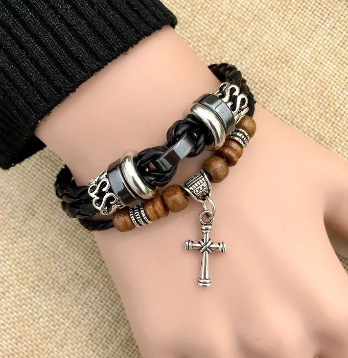 Men's Bracelet Japanese and Korean Couples Weave Leaves Personality Retro Multi-layer Simple Student Jewelry Trendy Female Punk
Men's Bracelet Japanese and Korean Couples Weave Leaves Personality Retro Multi-layer Simple Student Jewelry Trendy Female Punk