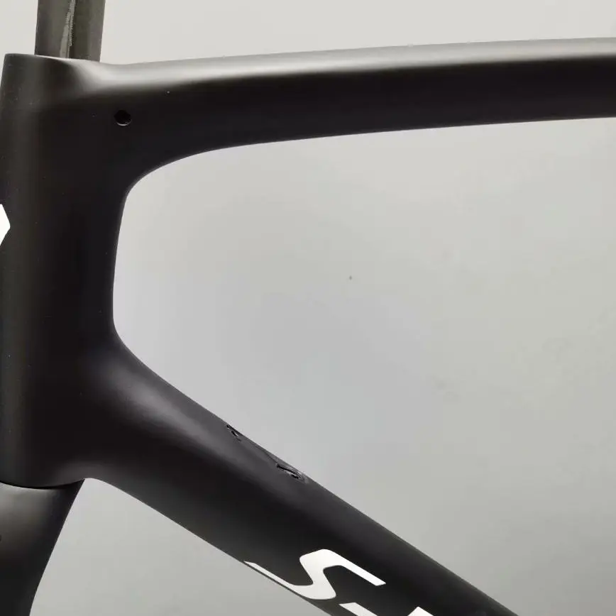 T1100 Bike Frame V Brake SL6 Matte Black Carbon Fiber Frame Bicycle Frame Fit Di2 Made in Taiwan 
T1100 Bike Frame V Brake SL6 Matte Black Carbon Fiber Frame Bicycle Frame Fit Di2 Made in Taiwan