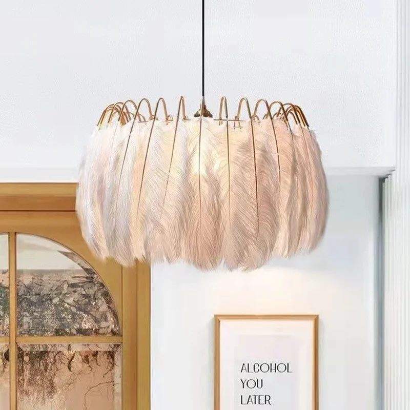 French Light Luxury Living Room Ceiling Chandelier European Post-modern Feather Chandelier for Bedroom Dining Room Lighting
French Light Luxury Living Room Ceiling Chandelier European Post-modern Feather Chandelier for Bedroom Dining Room Lighting