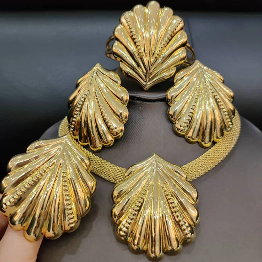 5 pcs Jewelry Set African Nigerian Wedding Costume Dubai Gold Color Bridal Necklace Sets For Women Jewellery Bridesmaid Gift
5 pcs Jewelry Set African Nigerian Wedding Costume Dubai Gold Color Bridal Necklace Sets For Women Jewellery Bridesmaid Gift