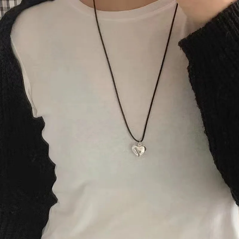 Korean 925 Silver Fever Style ins Popular Rope Heart Black Adjustable Necklace N7716
Korean 925 Silver Fever Style ins Popular Rope Heart Black Adjustable Necklace N7716