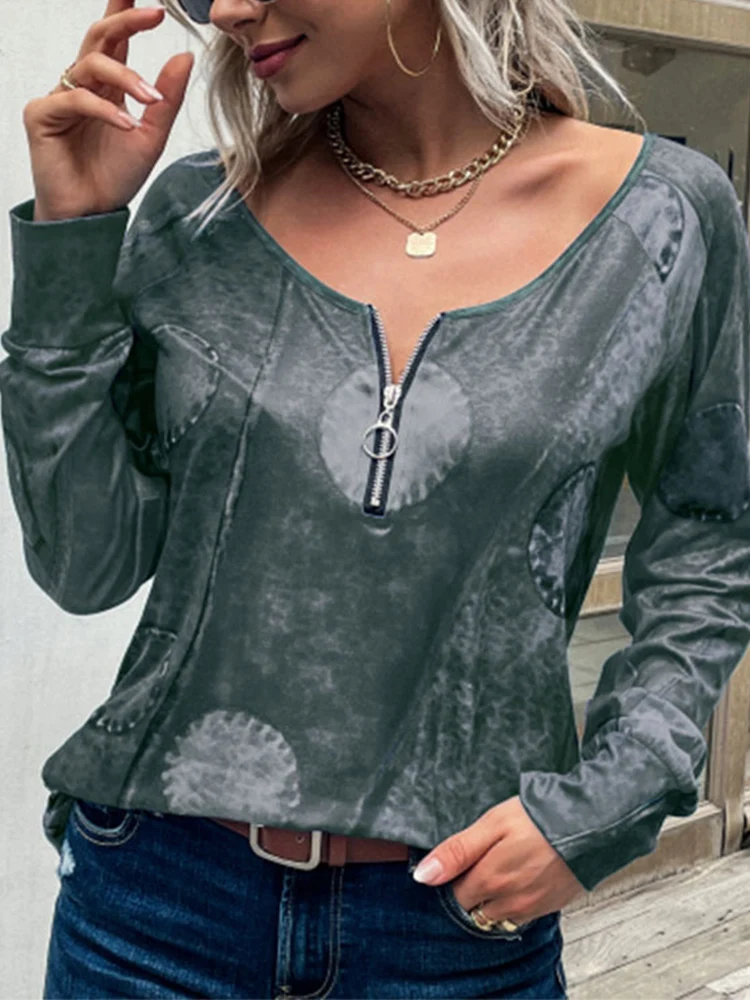2022 Spring Vintage Printed T Shirt Women Long Sleeve Tops Streetwear Casual O Neck Splicing Color Loose Zipper Pullover Blouse
2022 Spring Vintage Printed T Shirt Women Long Sleeve Tops Streetwear Casual O Neck Splicing Color Loose Zipper Pullover Blouse