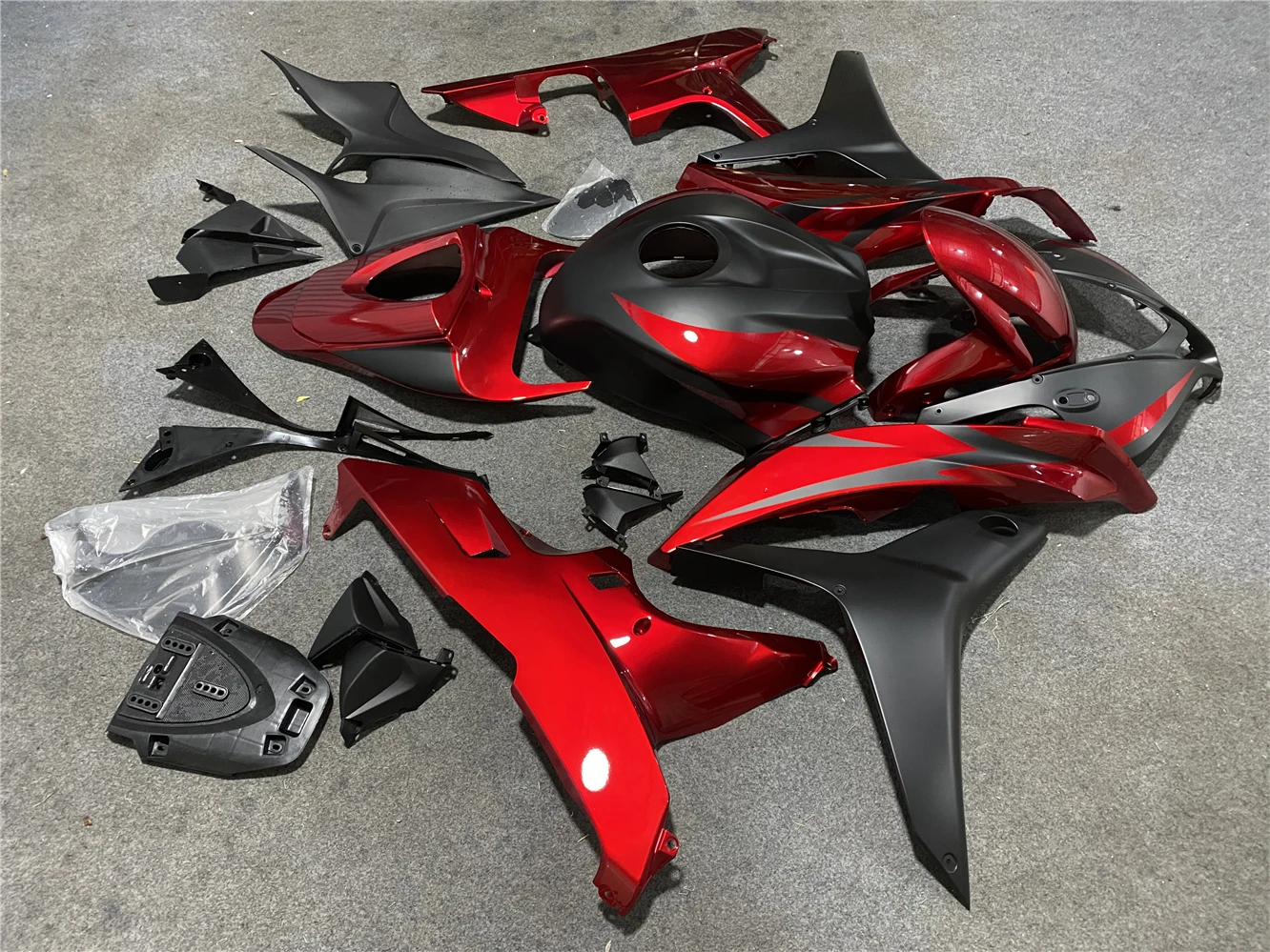 Обтекатель мотоцикла подходит для CBR600RR 2007 2008 обтекатель корпуса Черный Красный
Обтекатель мотоцикла подходит для CBR600RR 2007 2008 обтекатель корпуса Черный Красный