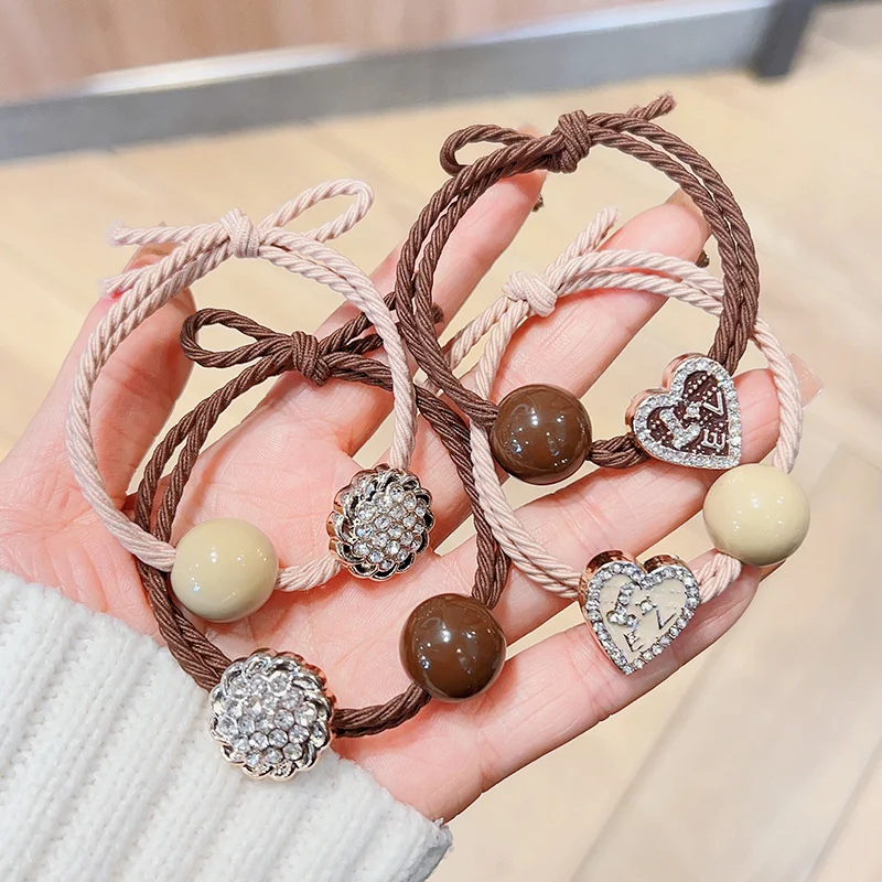 Plastic Rhinestone Love Heart Round High Elastic Hair Band For Woman Small Cute Kawaii Temperament Ponytail Rubber Teis Rope
Plastic Rhinestone Love Heart Round High Elastic Hair Band For Woman Small Cute Kawaii Temperament Ponytail Rubber Teis Rope