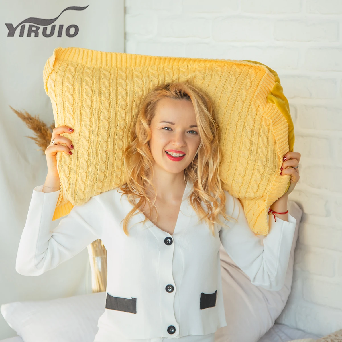 YIRUIO Twist Knitted Pillow Case 50*70cm Bed Decorative Soft Fluffy Pillow Cover Green Yellow Gray Pink Pillowcase Cushion Cover
YIRUIO Twist Knitted Pillow Case 50*70cm Bed Decorative Soft Fluffy Pillow Cover Green Yellow Gray Pink Pillowcase Cushion Cover