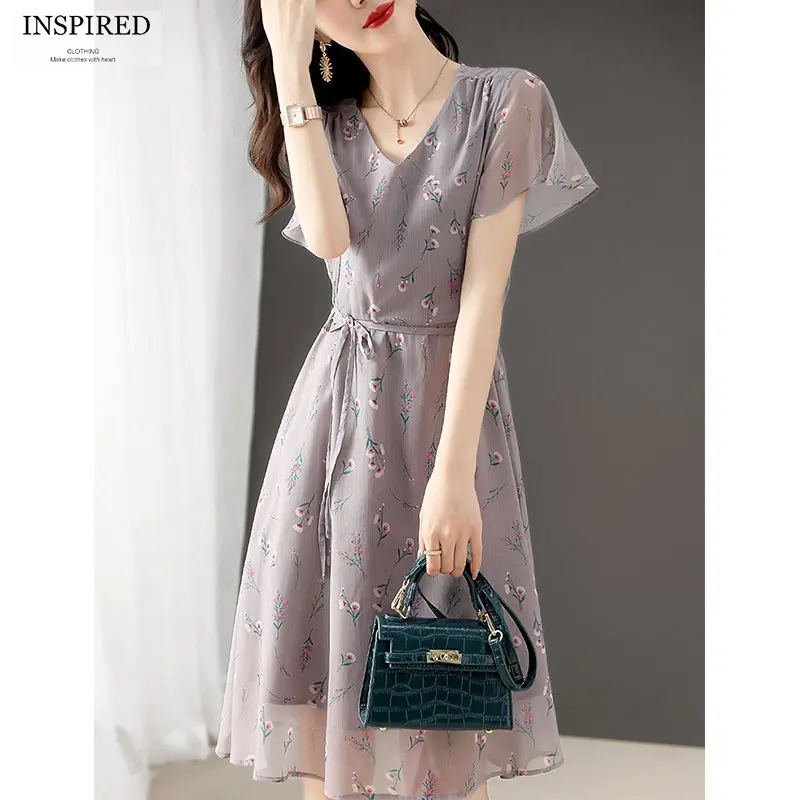 Платье женское с V-образным вырезом, классическое элегантное приталенное миди-платье с коротким рукавом, модная сказочная юбка с принтом, ле...
Платье женское с V-образным вырезом, классическое элегантное приталенное миди-платье с коротким рукавом, модная сказочная юбка с принтом, ле...